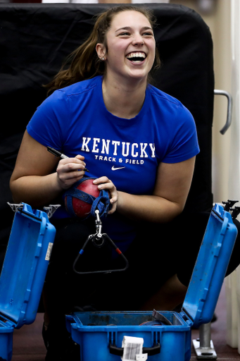 Molly Leppelmeier.

Shakeout. SEC Indoor Championships.

Photos by Chet White | UK Athletics