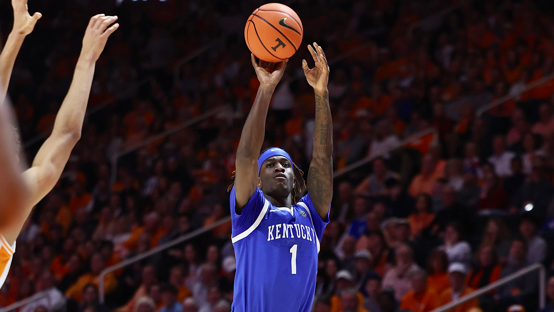 Rally Cats Win Third Consecutive Game, Topping UT 80-78