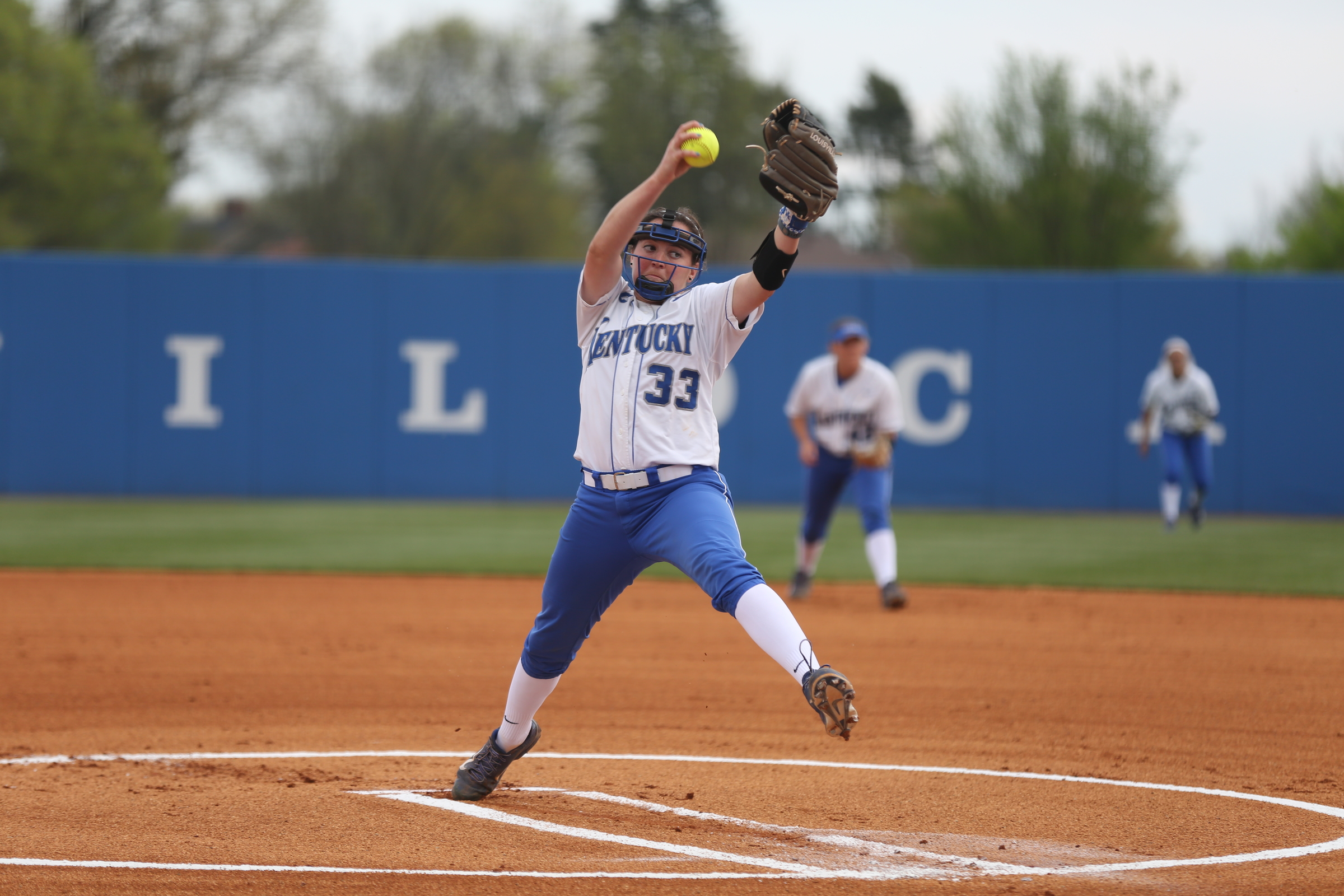 Steed’s Homer, Nunley’s Shutout Guides UK to Winthrop Invite Title