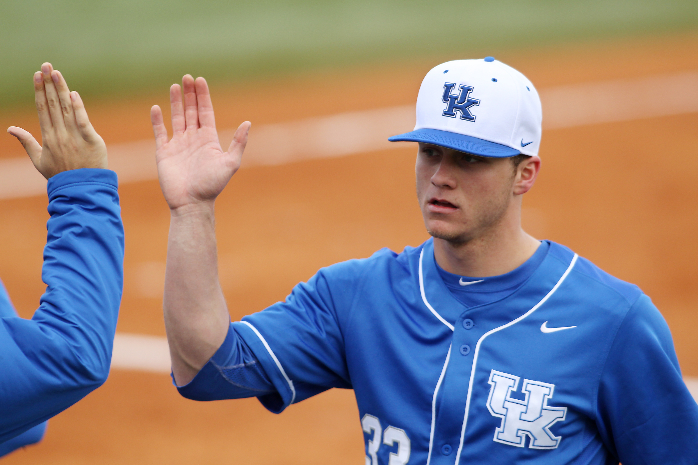 No. 12 Baseball Starts Home Stretch Against Arkansas Friday