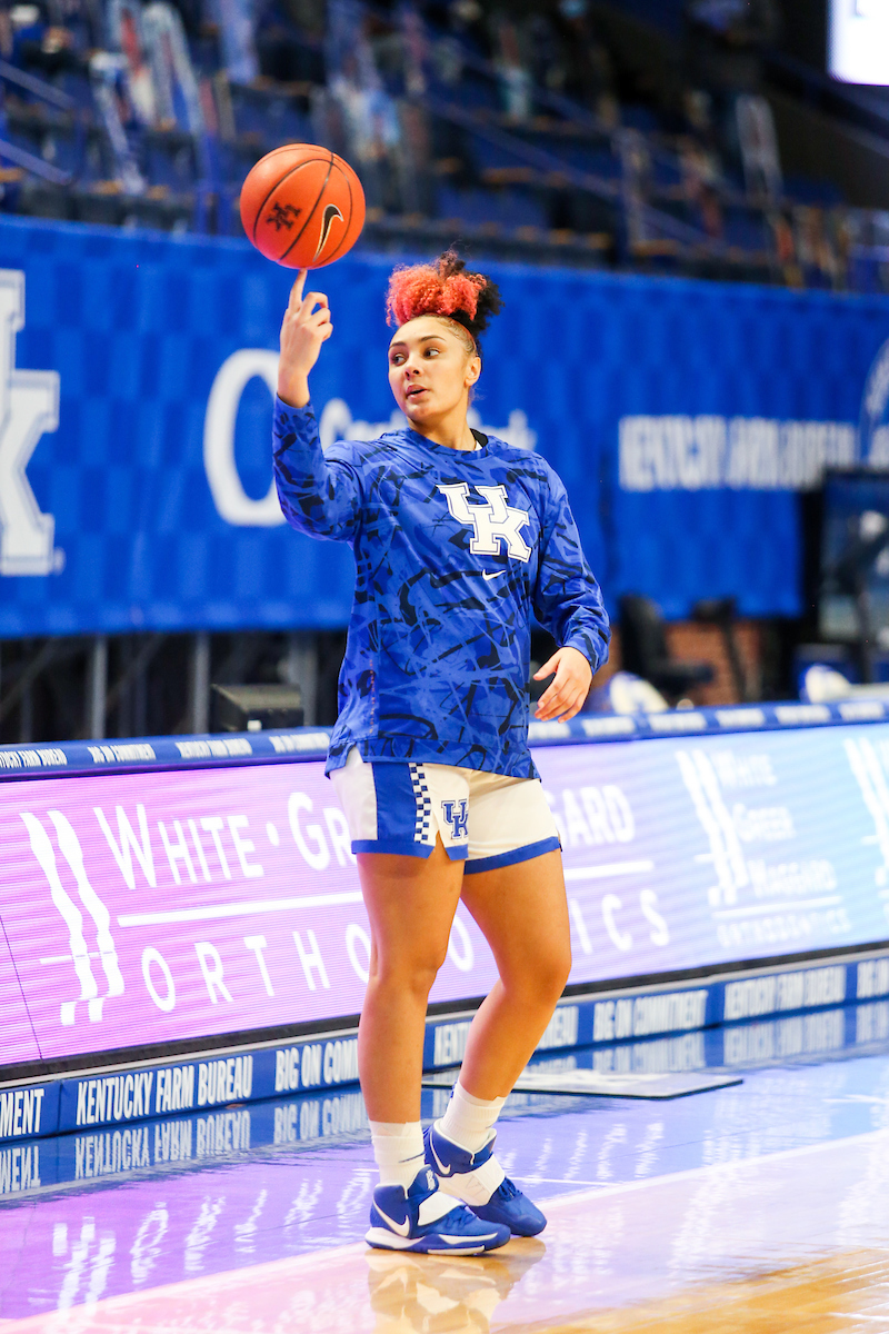 Treasure Hunt.

Kentucky beats Alabama 81-68.

Photo by Hannah Phillips | UK Athletics