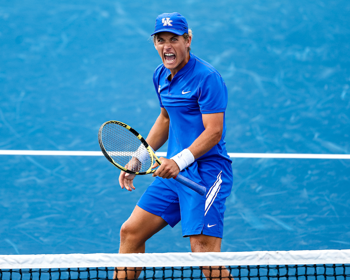 Liam Draxl. Celebration.Kentucky falls to Virginia 4-0 at the National Championship.Photo by Eddie Justice | UK Athletics