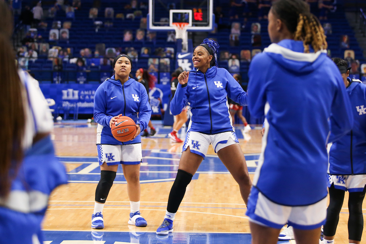 Erin Toller and KeKe McKinney.

Kentucky beats Alabama 81-68.

Photo by Hannah Phillips | UK Athletics