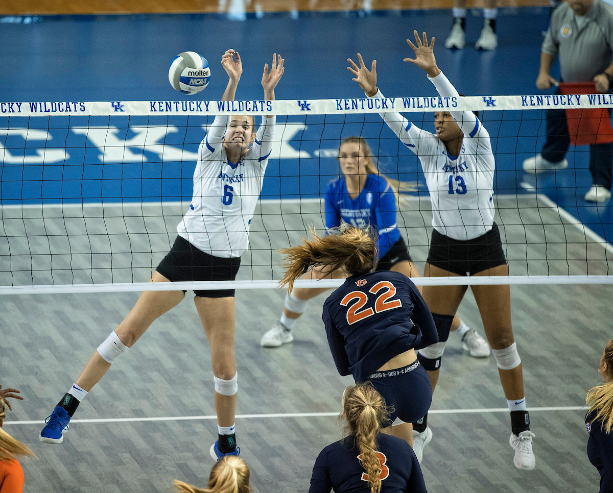 as Kentucky played Auburn on November 24, 2018.  Photo by Mark Cornelison | UKphoto