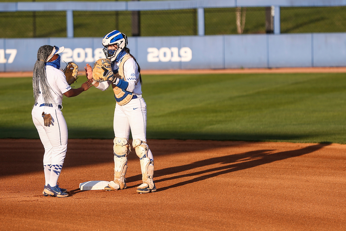 Rylea Smith, Kayla Kowalik.

Kentucky loses to Georgia, 5-2.

Photo by Grace Bradley | UK Athletics