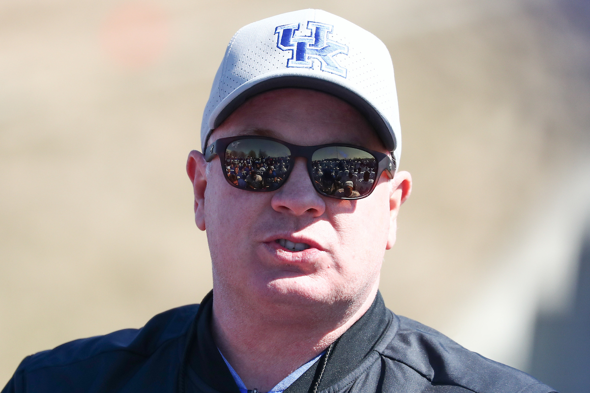 Mark Stoops.

Spring Practice.

Photo by Elliott Hess | UK Athletics
