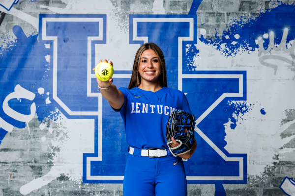 Julia Bacoulis - Softball - University of Kentucky Athletics