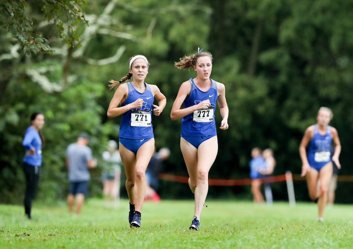 Caitlin SHEPARD. Sophie Carrier.

Bluegrass Invitational.


Photo by Elliott Hess | UK Athletics