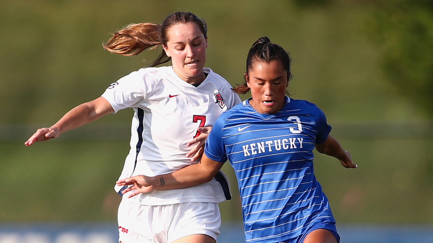 Kentucky Clipped by No. 15 Ole Miss, 2-1, in SEC Opener