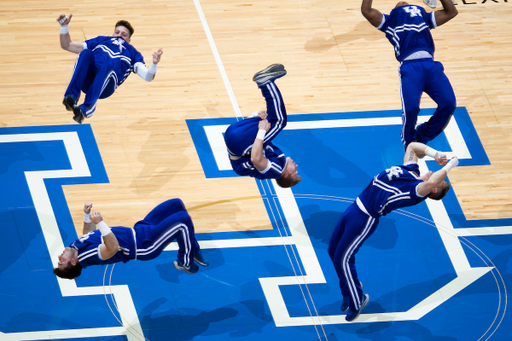 Cheerleaders.

UK falls to Evansville 67-64.

Photo by Chet White | UK Athletics