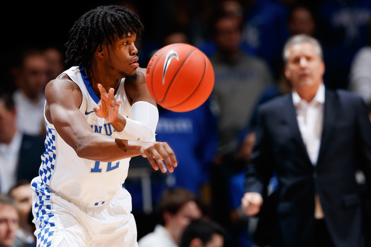 Keion Brooks Jr.

Kentucky beat Lamar 81-56.


Photo by Elliott Hess | UK Athletics