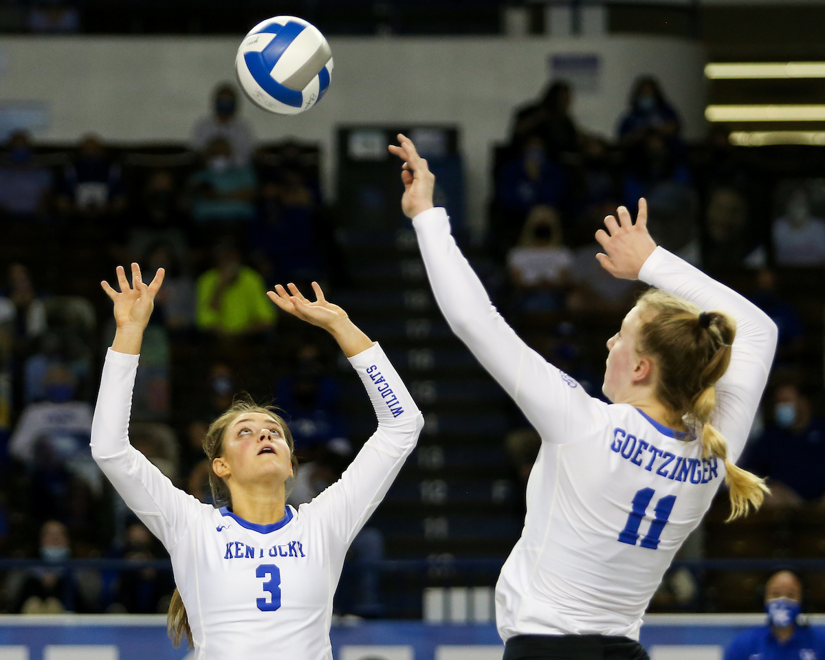 Madison Lilley and Elise Goetzinger.

Kentucky sweeps Alabama 3-0.

Photo by Hannah Phillips | UK Athletics