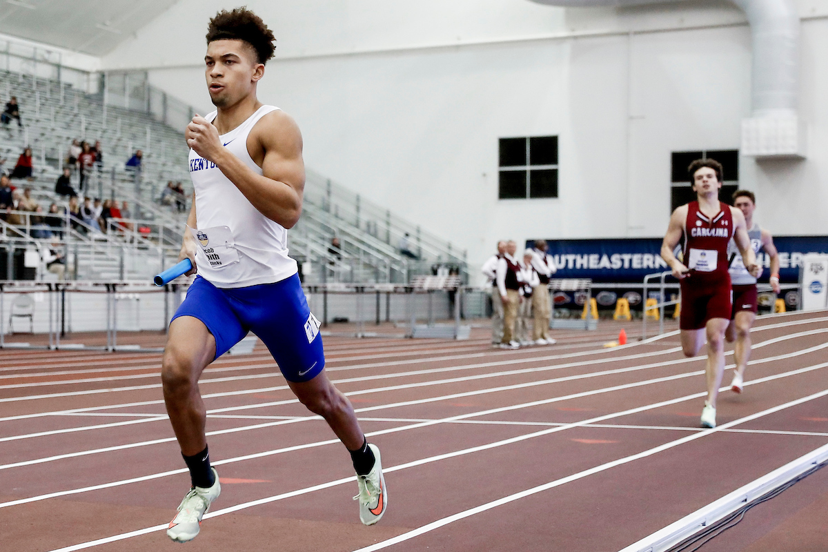 Jacob Smith.

Day 1. SEC Indoor Championships.

Photos by Chet White | UK Athletics