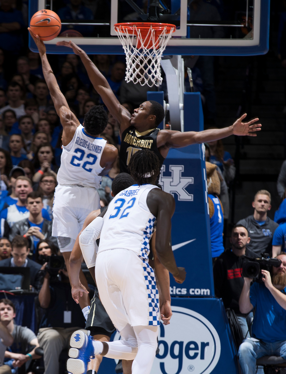 The University of Kentucky men's basketball team beats Vanderbilt 83-81 on Tuesday, January 30, 2018 at Rupp Arena in Lexington, Ky.


Photos by Mark Cornelison | UK Athletics