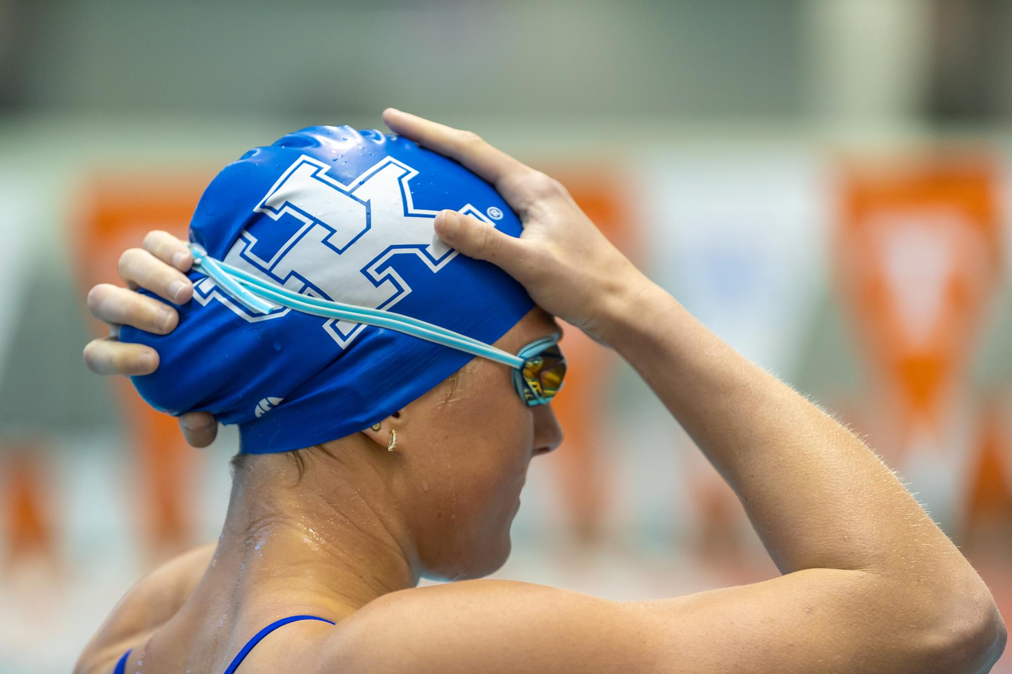 No. 10 Kentucky Women’s Swimming & Diving Drops at No. 5 Tennessee