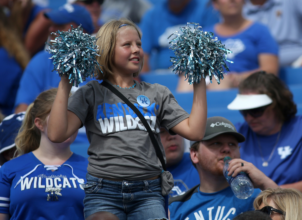 UK Fan

UK football beats Murray State 48-10.


Photo By Barry Westerman | UK Athletics