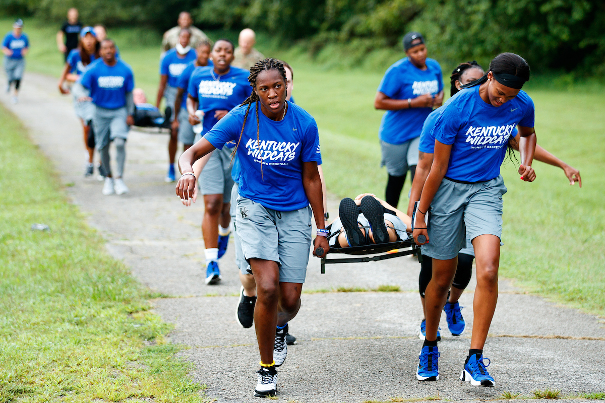 Rhyne Howard. Nyah Leveretter. 

Kentucky Women’s Basketball team bonding trip to Fort Campbell.

Photo by Eddie Justice | UK Athletics