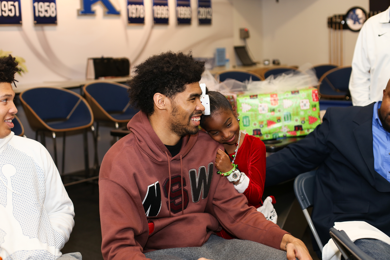 Nick Richards.

A Kentucky Christmas.

Photo by Maddie Baker | UK Athletics