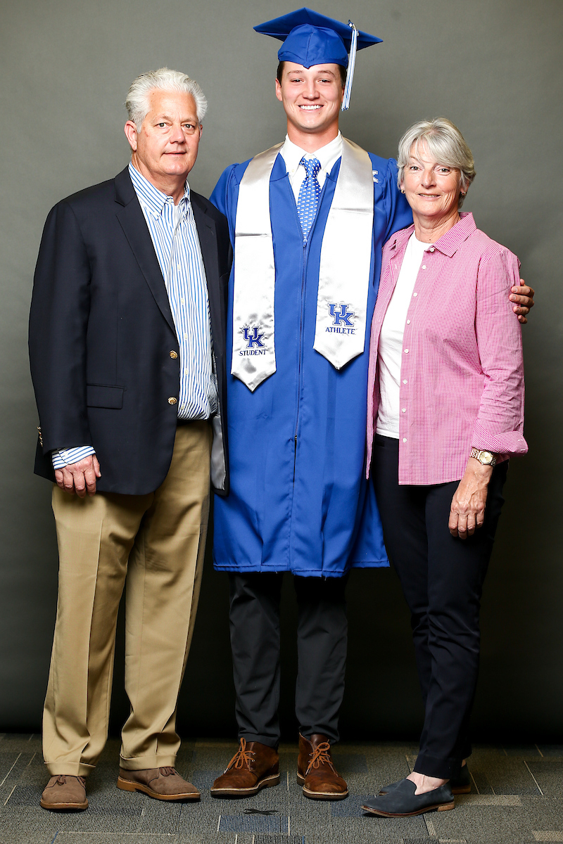 Trip Lockhart. Family. 

2020-21 Graduation.

Photo by Eddie Justice | UK Athletics