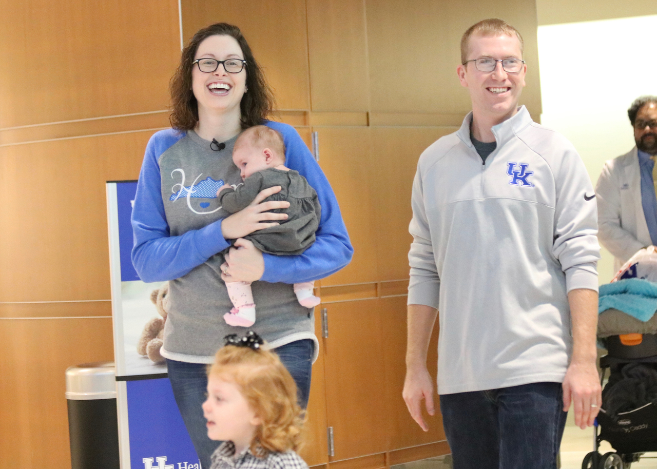 Sarah Howard and family.

Sarah Howard and her family are presented with a vacation trip to the 2019 VRBO Citrus Bowl to cheer on the Kentucky Wildcats.

Photo by Noah J. Richter | UK Athletics