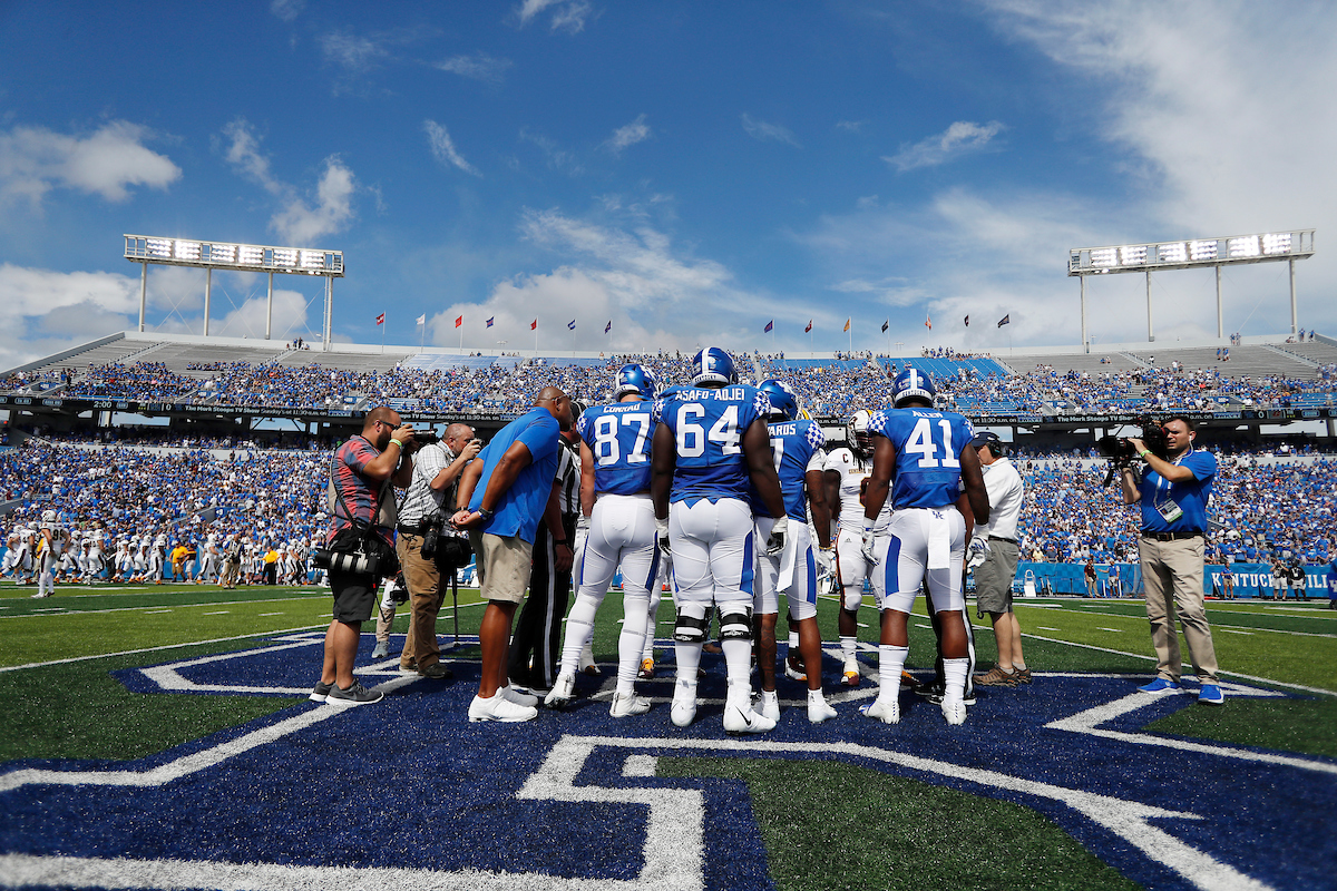 Captains.

Kentucky beats Central Michigan 35-20.


Photo by Chet White | UK Athletics