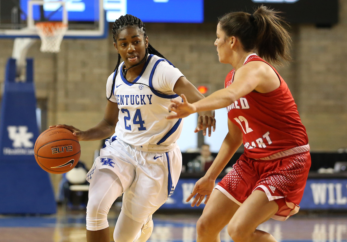 Taylor Murray. 

UK beats to Sacred Heart University 71-43. 


Photo By Barry Westerman | UK Athletics