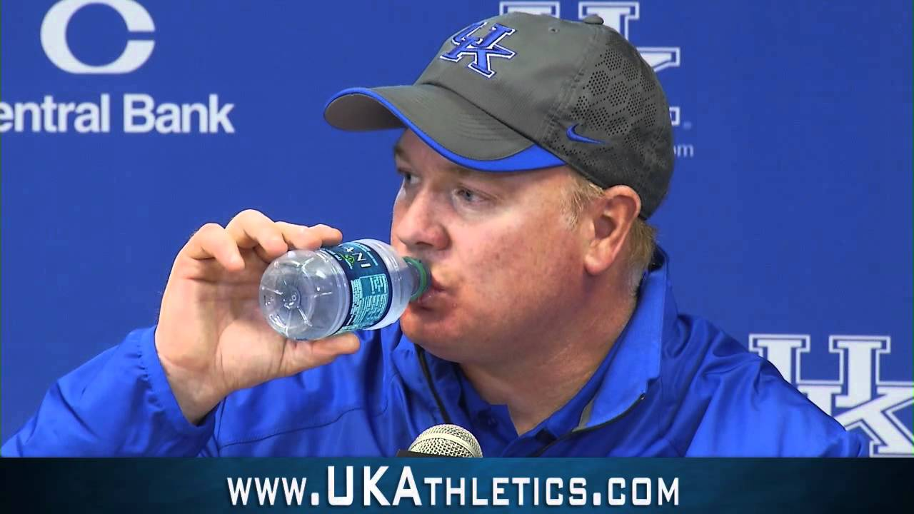 Kentucky Wildcats TV: Coach Stoops Florida Postgame