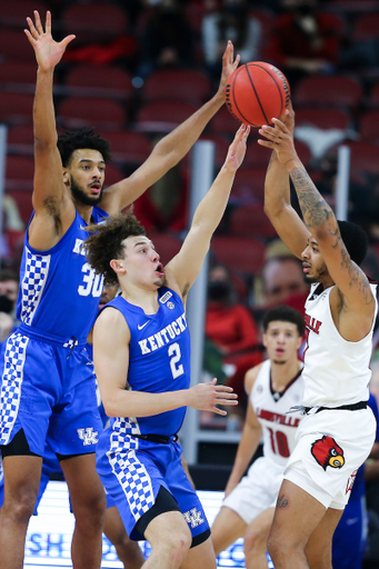 Devin Askew. Olivier Sarr.

Kentucky loses to Louisville 62-59.

Photo by Chet White | UK Athletics