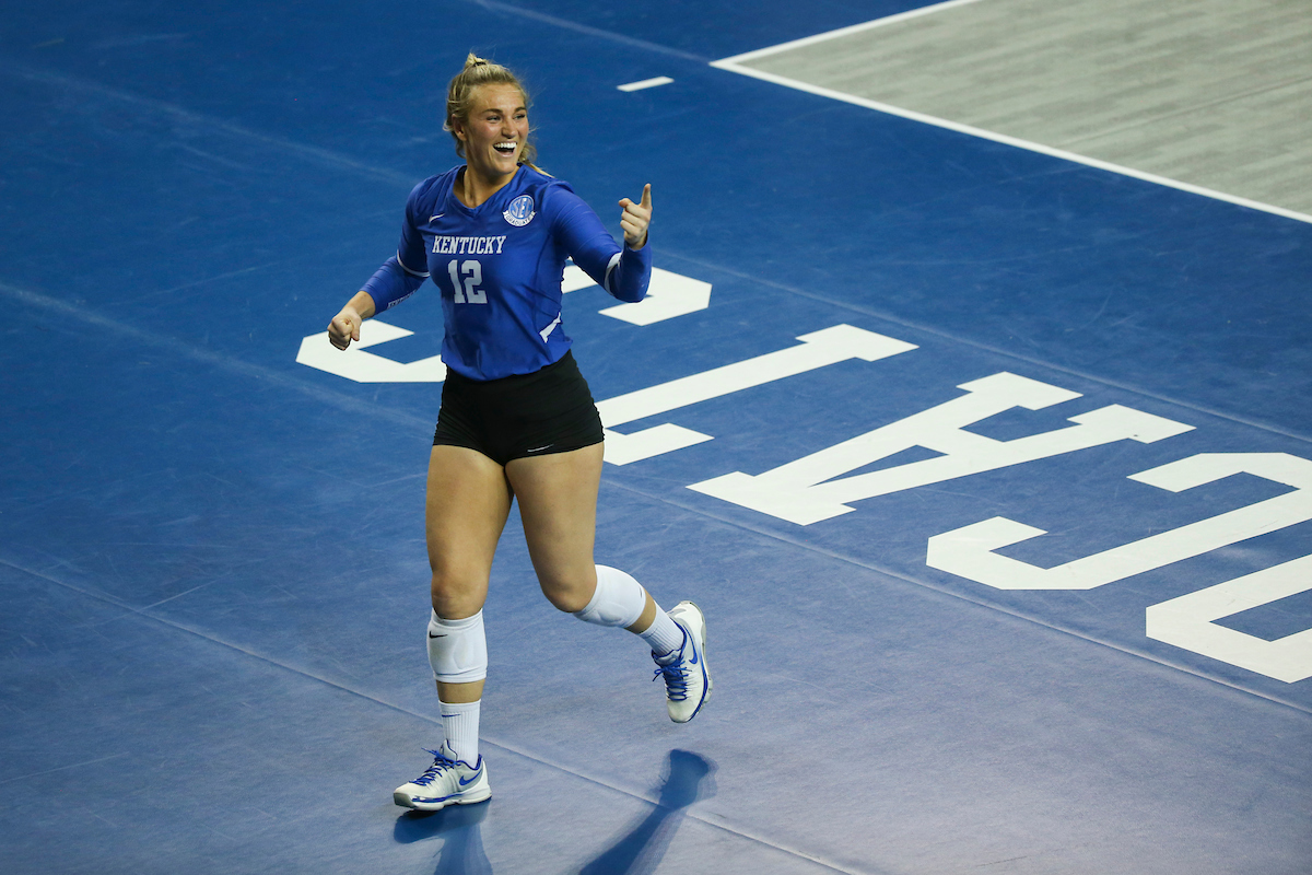Gabby Curry.

Kentucky sweeps Alabama 3-0.

Photo by Grace Bradley | UK Athletics