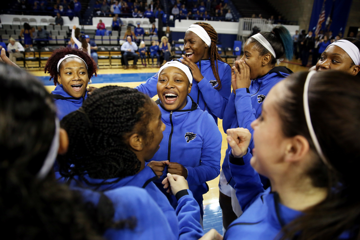 Kameron Roach

The UK women's basketball team falls to Texas A&M on Thursday, November 28, 2019.

Photo by Britney Howard | UK Athletics