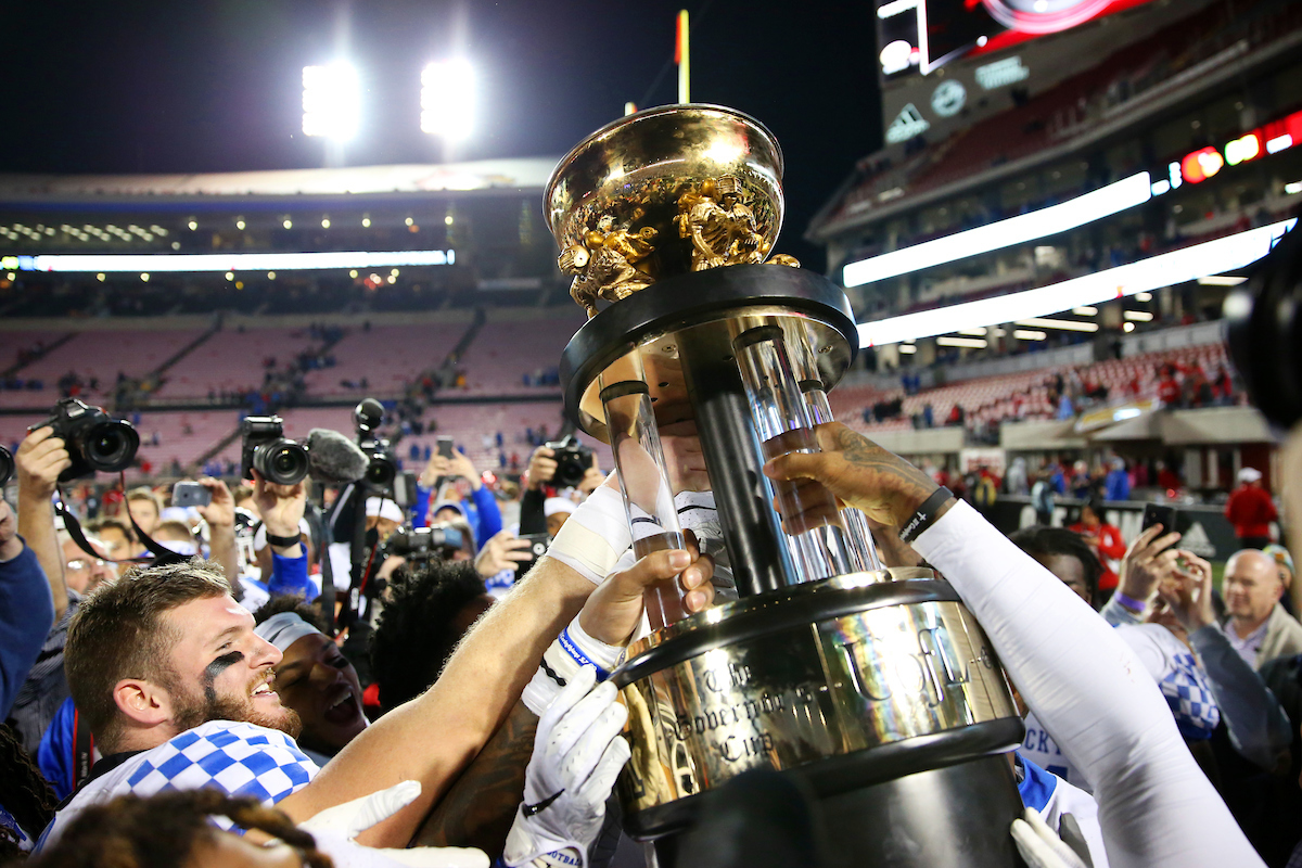 CJ Conrad, Governor's Cup

UK football beats Louisville 56-10 at Cardinal Stadium. 

Photo by Britney Howard  | UK Athletics