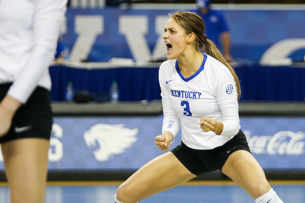 Madison Lilley.

Kentucky sweeps Alabama 3-0.

Photo by Hannah Phillips | UK Athletics