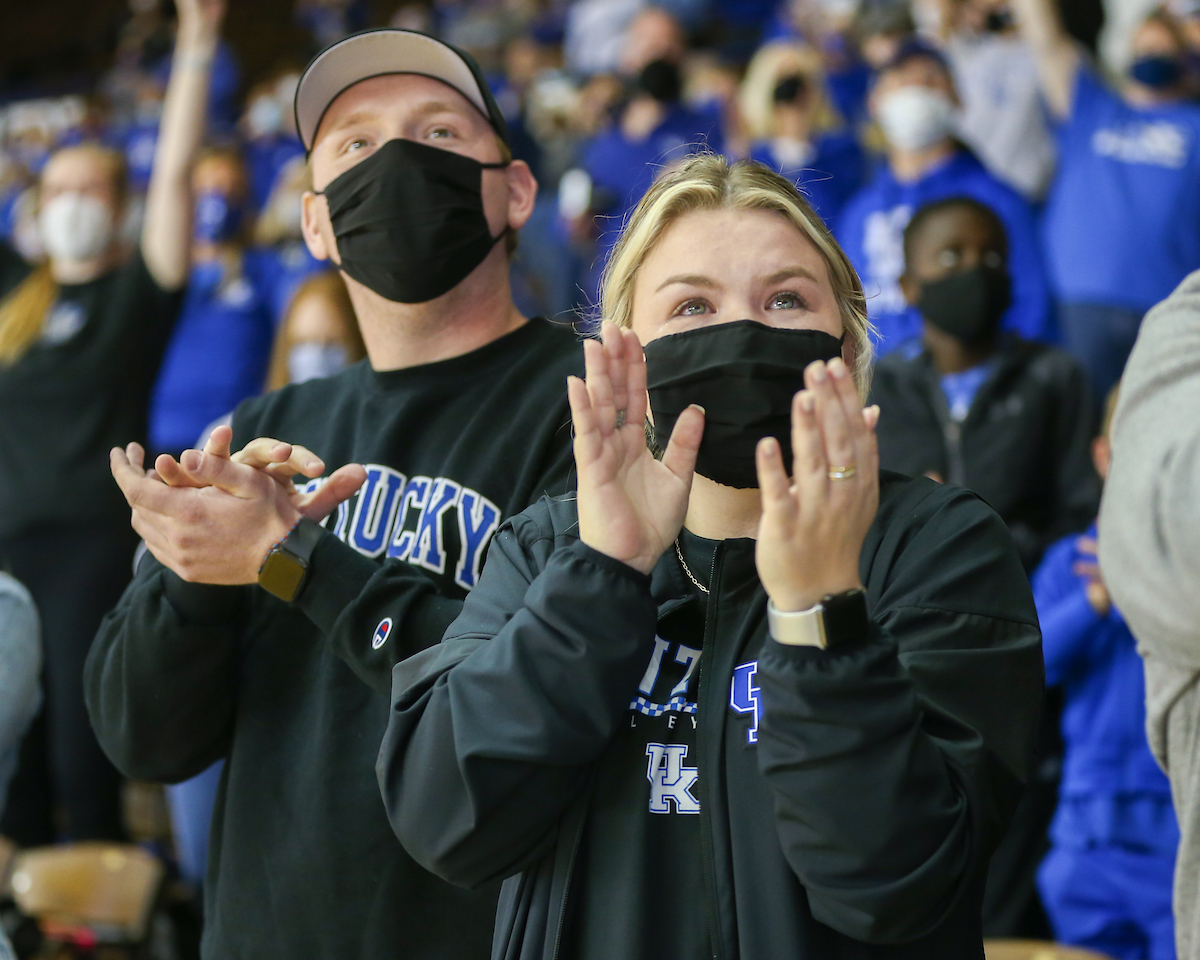 Fans.

Kentucky Volleyball returns from winning NCAA Championship

Photo by Grant Lee | UK Athletics