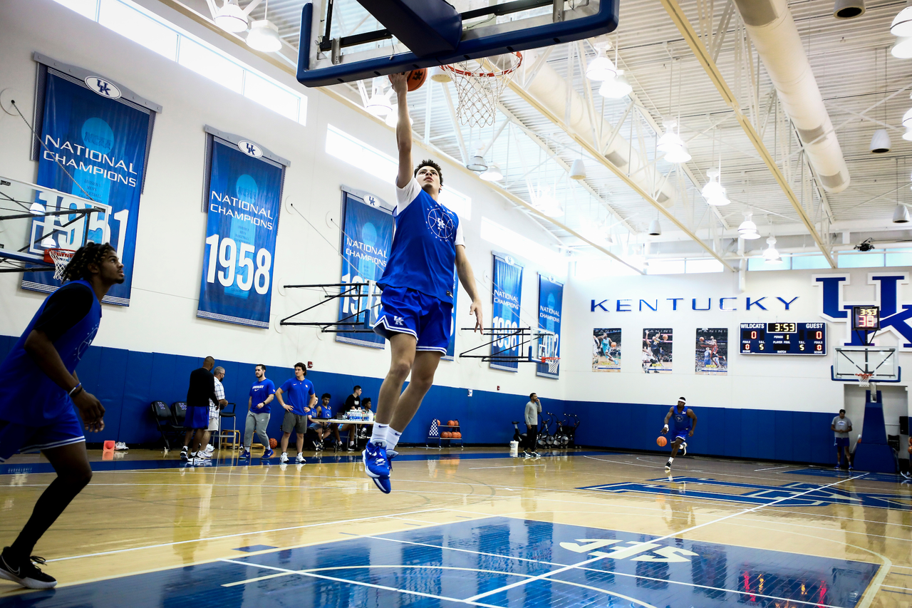 Kellan Grady.

First practice of the season.

Photos by Chet White | UK Athletics