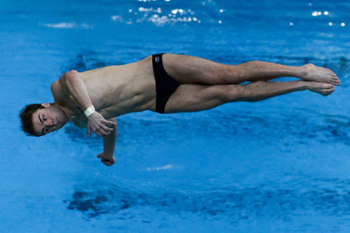 Kentucky Women’s team beats Louisville 200.5 - 99.5.
Kentucky Men’s team falls to Louisville 111 - 188.

Photo by Grace Bradley | UK Athletics