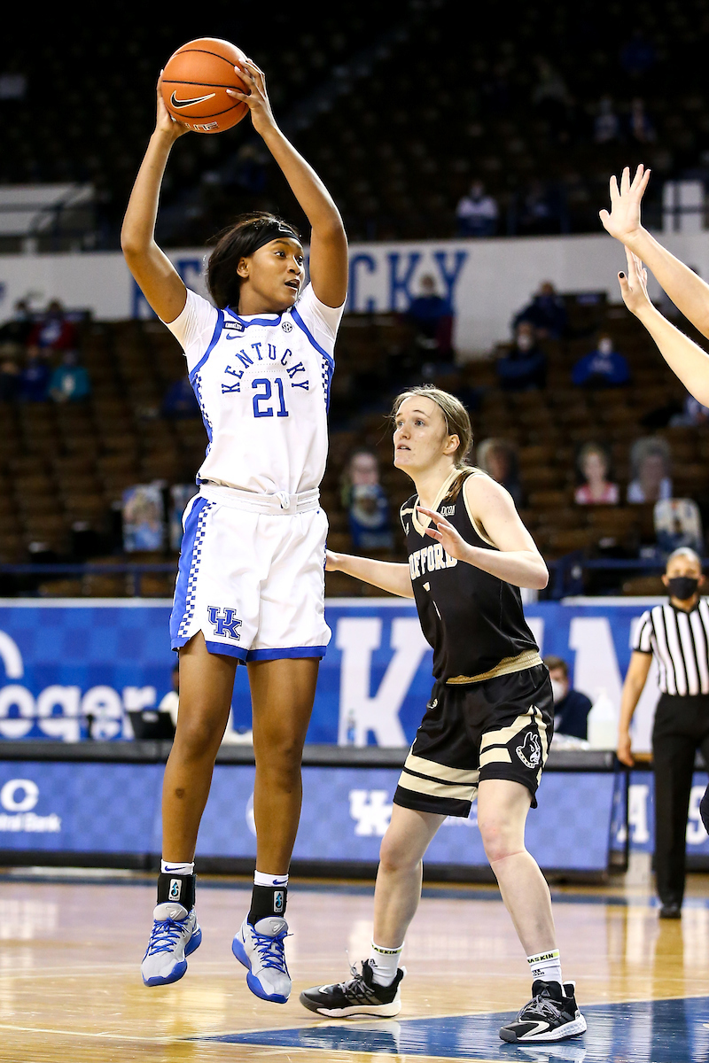Nyah Leveretter. 

Kentucky beats Worfford 98-37.

Photo by Eddie Justice | UK Athletics