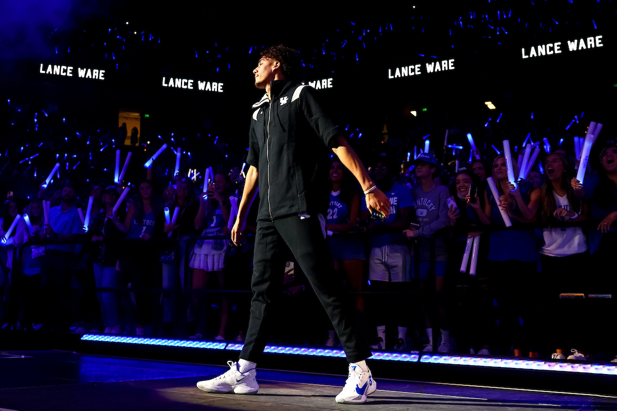 Lance Ware. 

Big Blue Madness.

Photo by Eddie Justice | UK Athletics