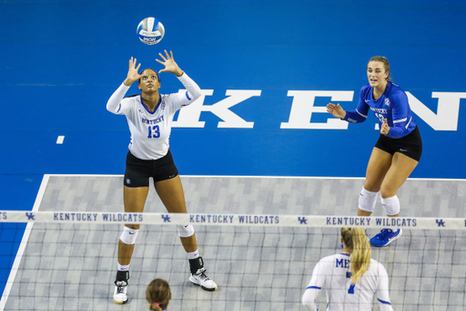 Leah Edmond.

UK beat Florida 3-2.

Photo by Grant Lee | UK Athletics