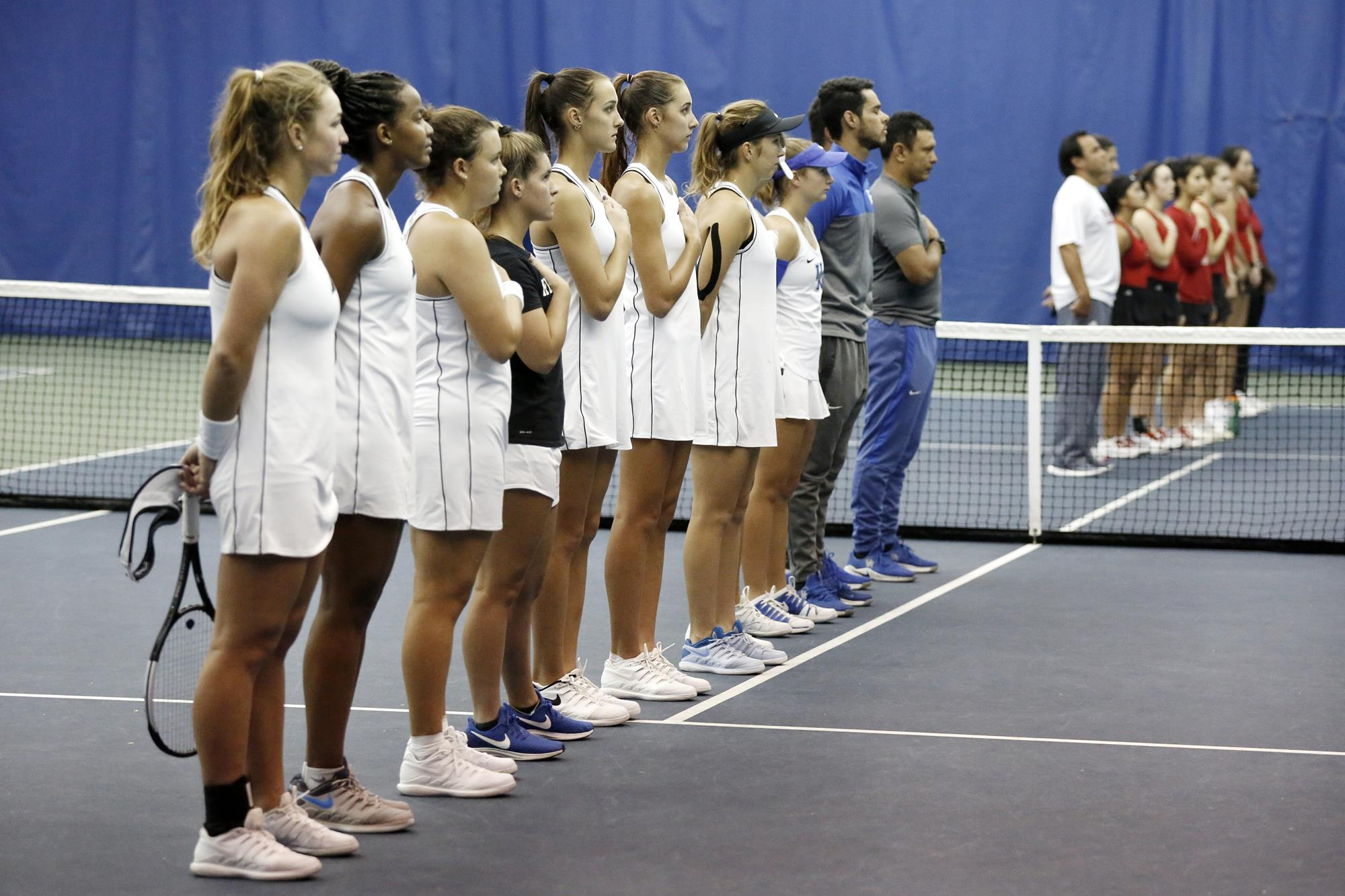 Kentucky Doesn’t Drop a Match in Doubleheader Friday