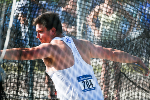 NOAH CASTLE.

NCAA East Track and Field Preliminaries 


Photo by Isaac Janssen | UK Athletics