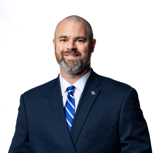 Justin Burke - Football - University of Kentucky Athletics