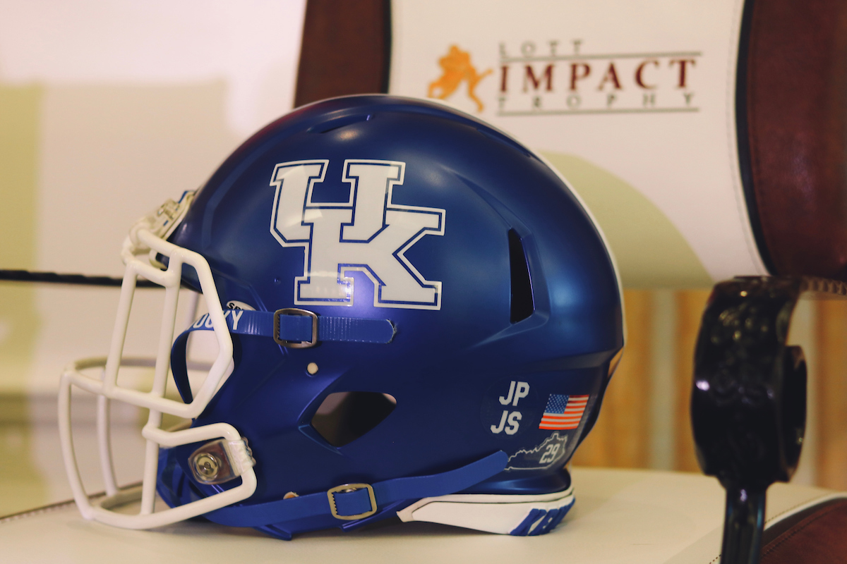 Senior LB, Josh Allen is the winner of the 2018 Lott IMPACT Trophy, which is presented to the college football defensive IMPACT player of the year.

Photos by Noah J. Richter | UK Athletics