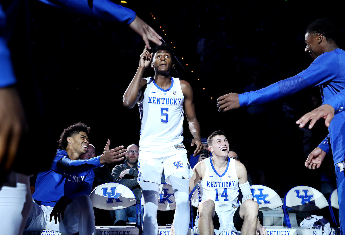 IMMANUEL QUICKLEY


Men's Basketball beats North Dakota 96-58.

Photo by Britney Howard  | UK Athletics