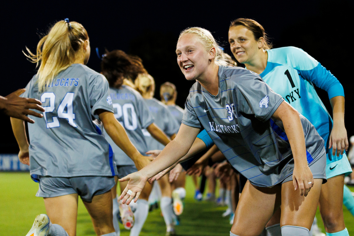 Women’s Soccer Face Vanderbilt in Nationally Televised Matchup