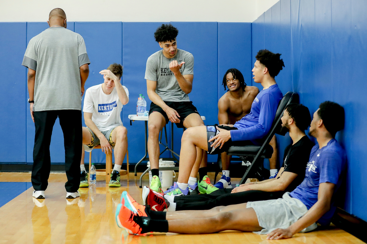 Bruiser Flint. Brennan Canada. Jacob Toppin. Kareem Watkins. Zan Payne. Davion Mintz. Keion Brooks Jr.

Menâ??s basketball practice.

Photo by Chet White | UK Athletics