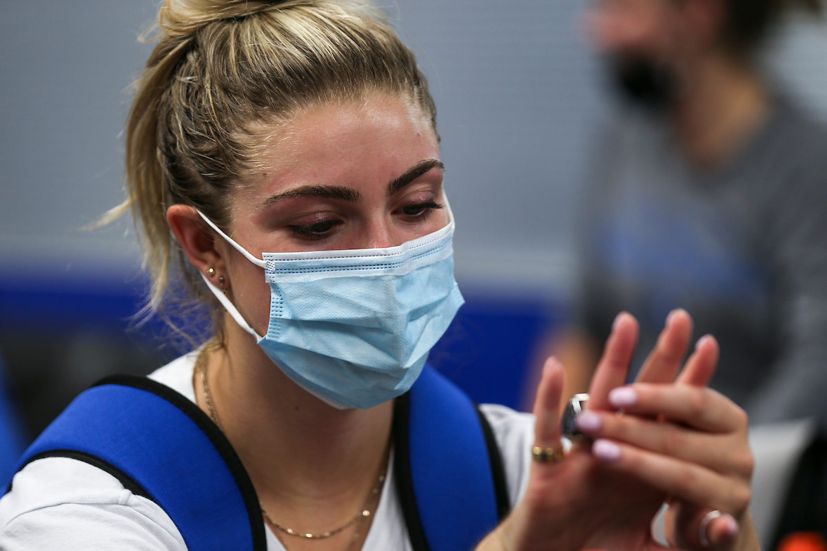 Kentucky Volleyball receives their National Championship rings.

Photo by Grace Bradley | UK Athletics