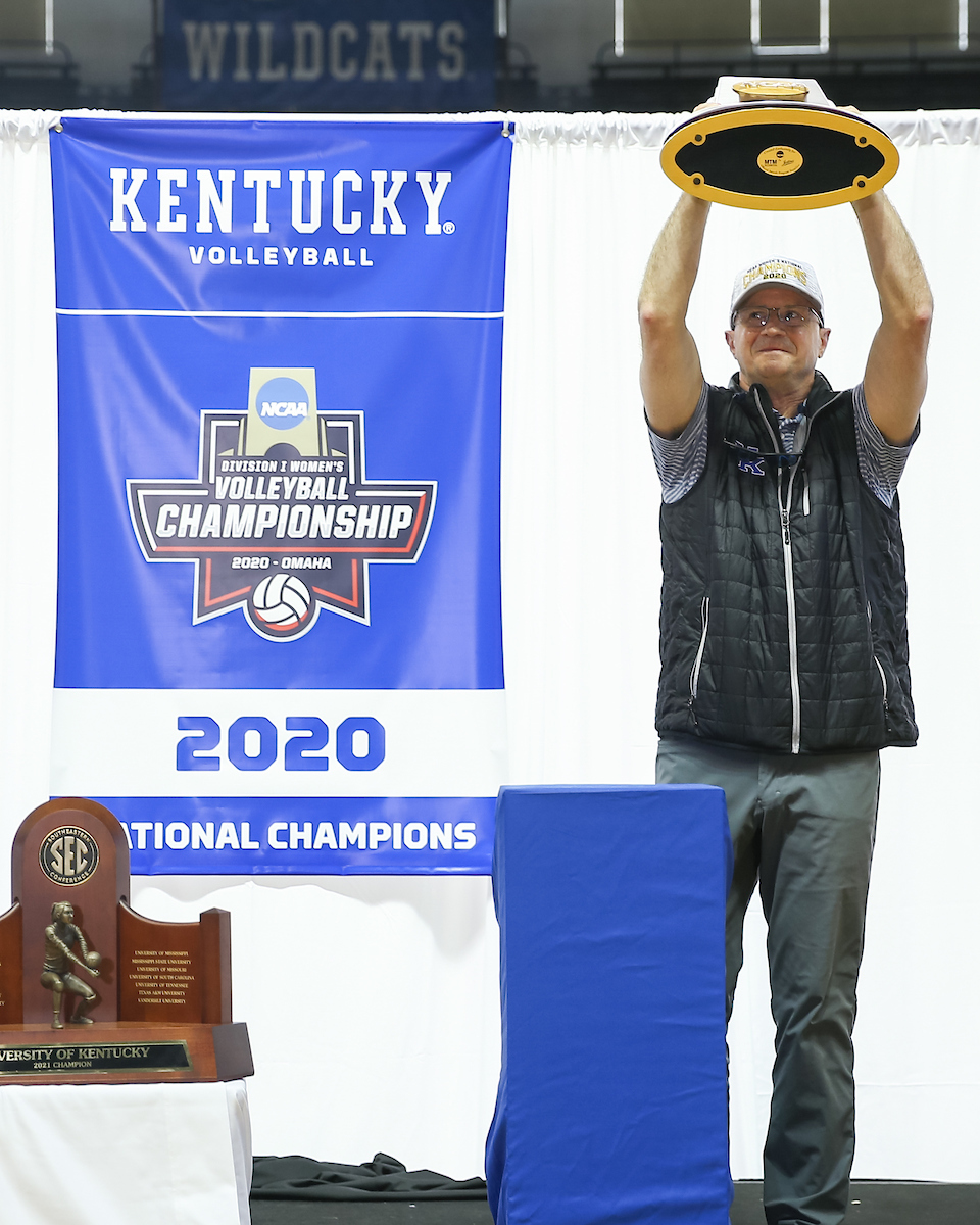 Craig Skinner.Kentucky Volleyball returns from winning NCAA ChampionshipPhoto by Grant Lee | UK Athletics