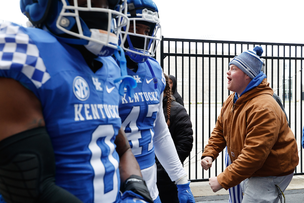Fans.

The Blue-White Spring Game.

Elliott Hess | UK Athletics
