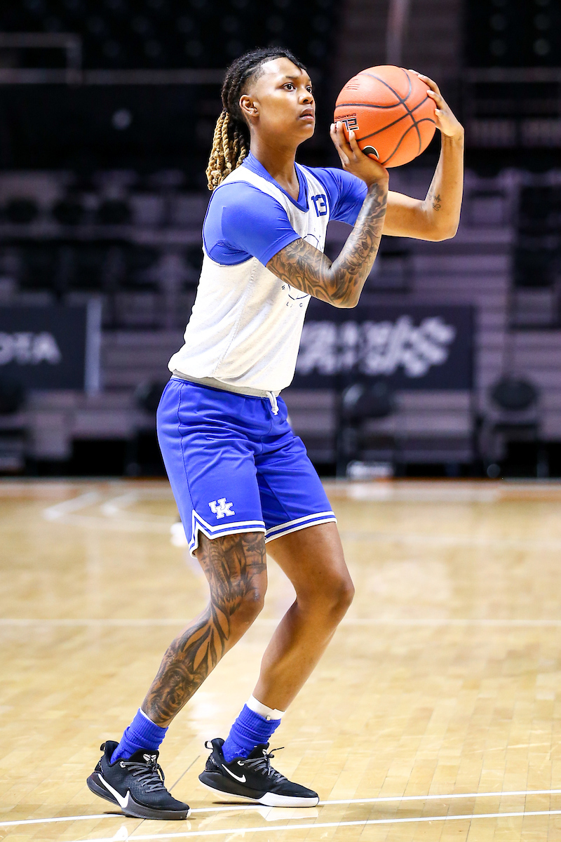 Jazmine Massengill. 

Kentucky WBB vs Tennessee Practice.

Photo by Eddie Justice | UK Athletics
