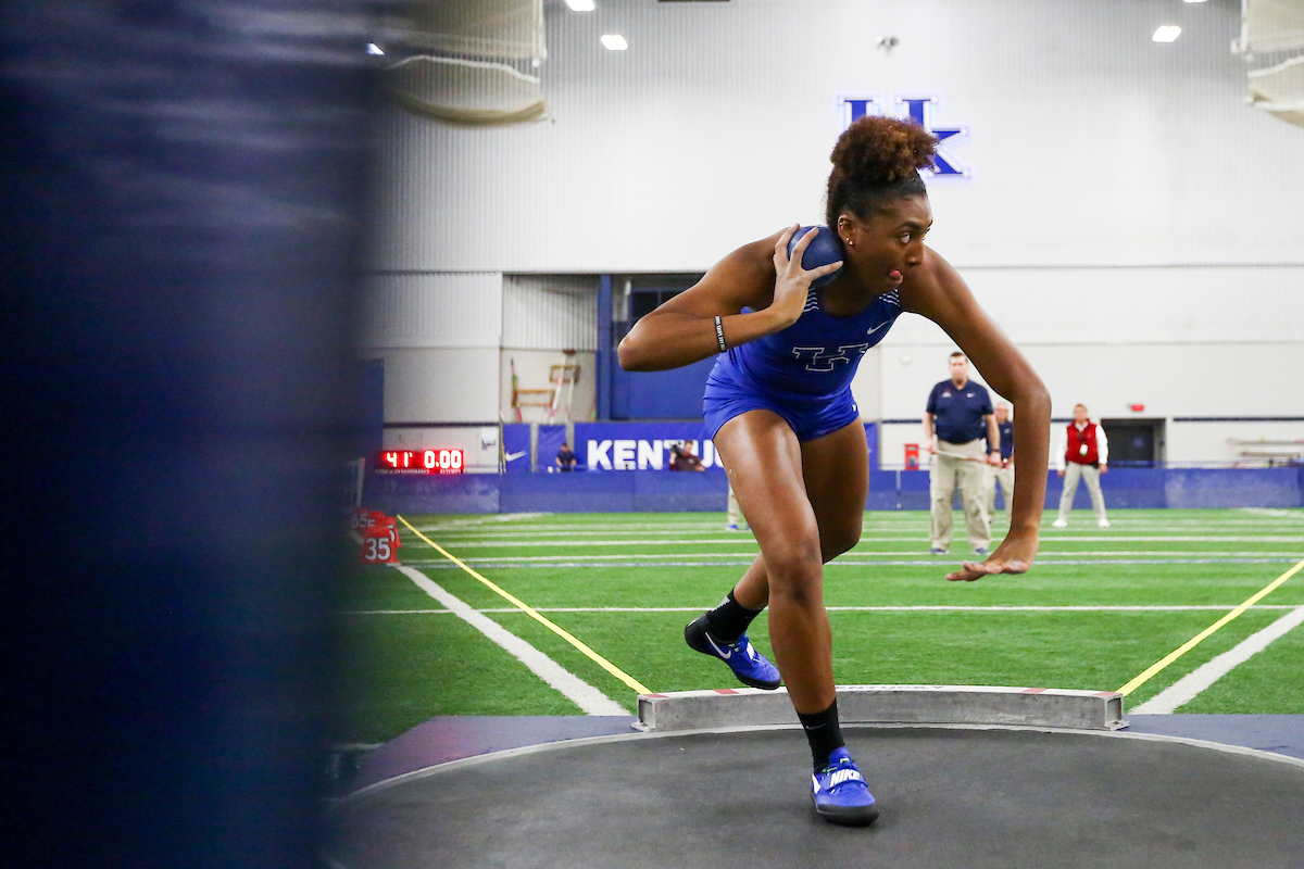 Annika Williams.

Jingle Bells Open.


Photo by Hannah Phillips | UK Athletics